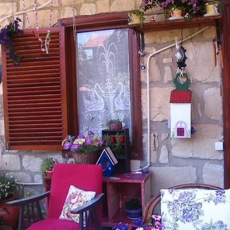 Belen Hotell Side